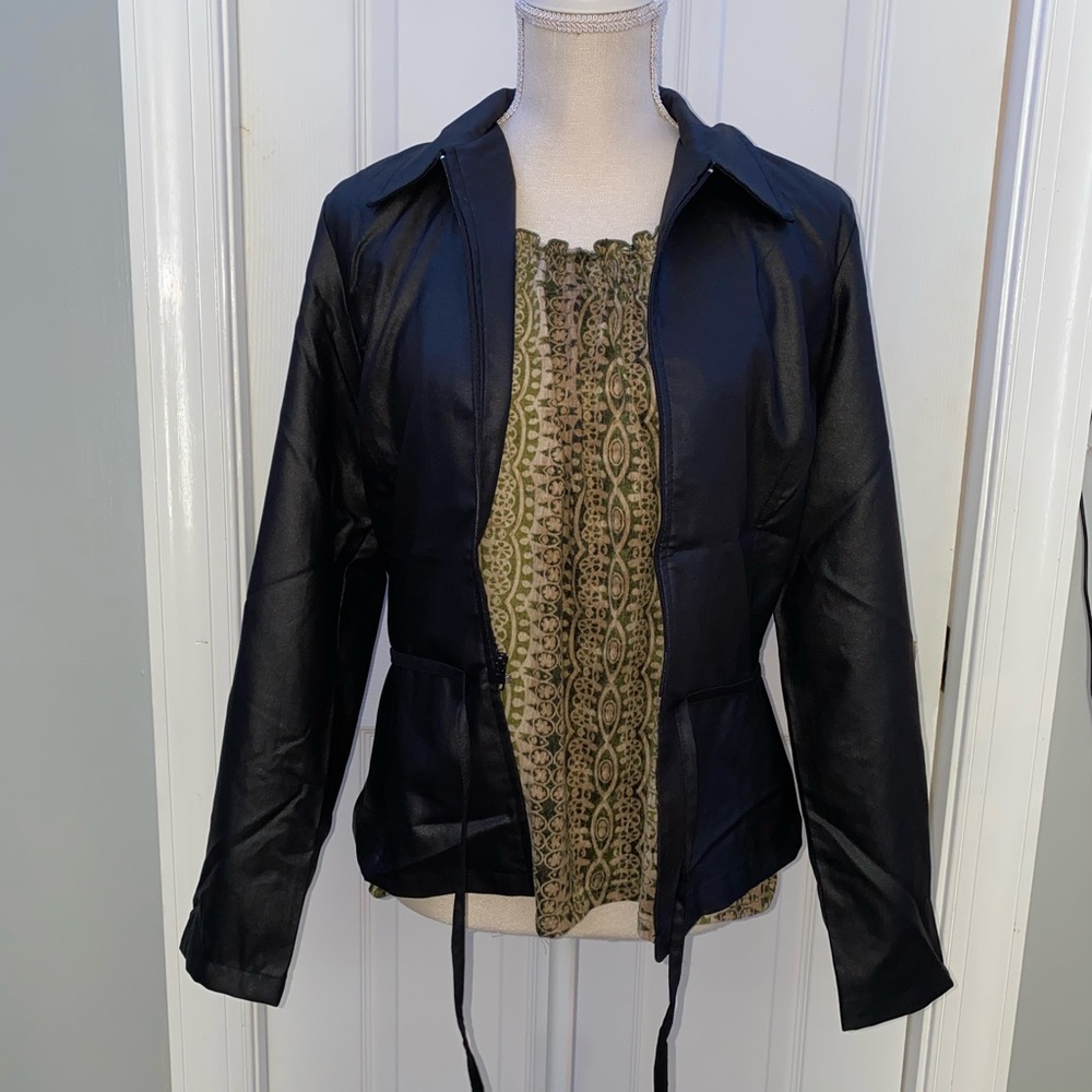 Women’s shirt
